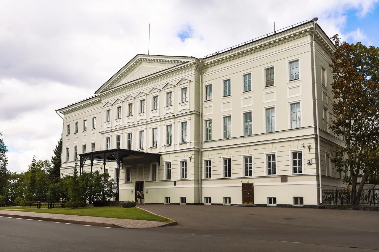 Nizhny Novgorod State Art Museum | Russian Art